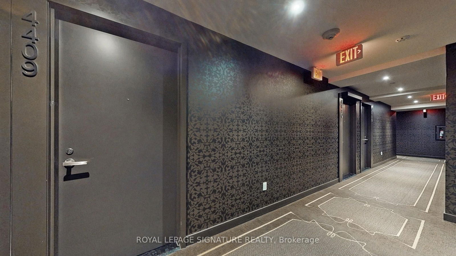 197 Yonge St, unit 4409 for rent