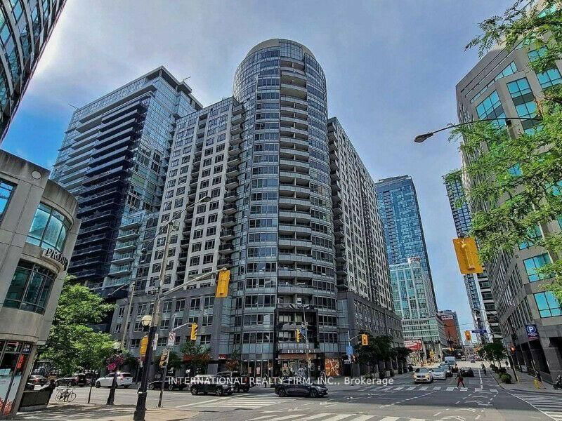 20 Blue Jays Way, unit 1708 for rent