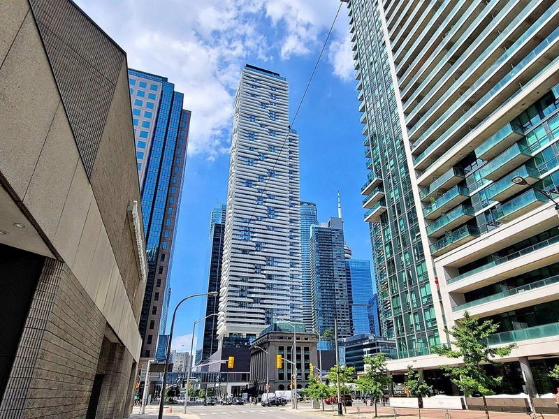 88 Harbour St, unit 3402 for sale