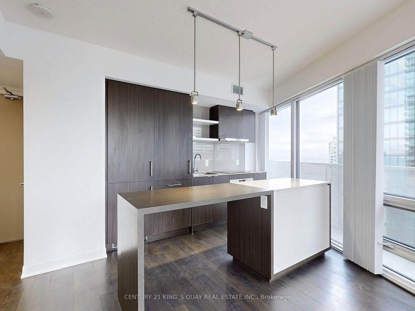 88 Harbour St, unit 3402 for sale