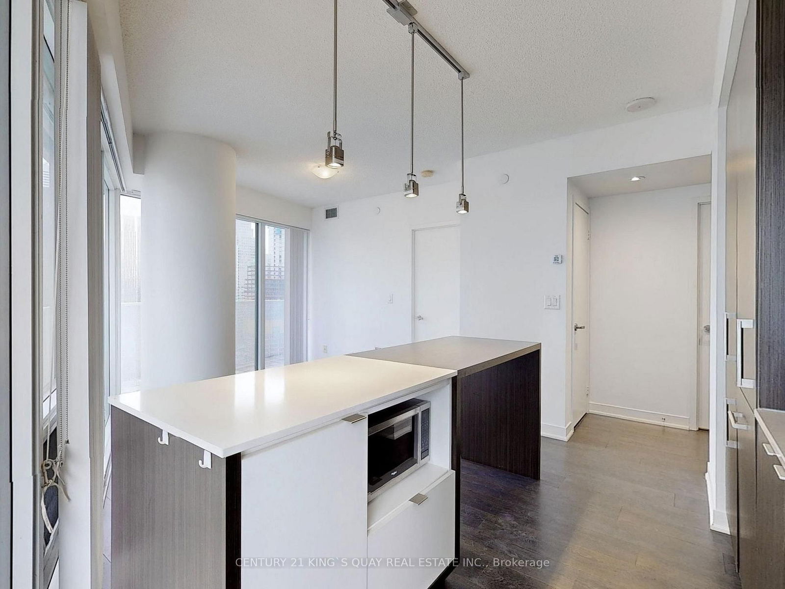 88 Harbour St, unit 3402 for sale