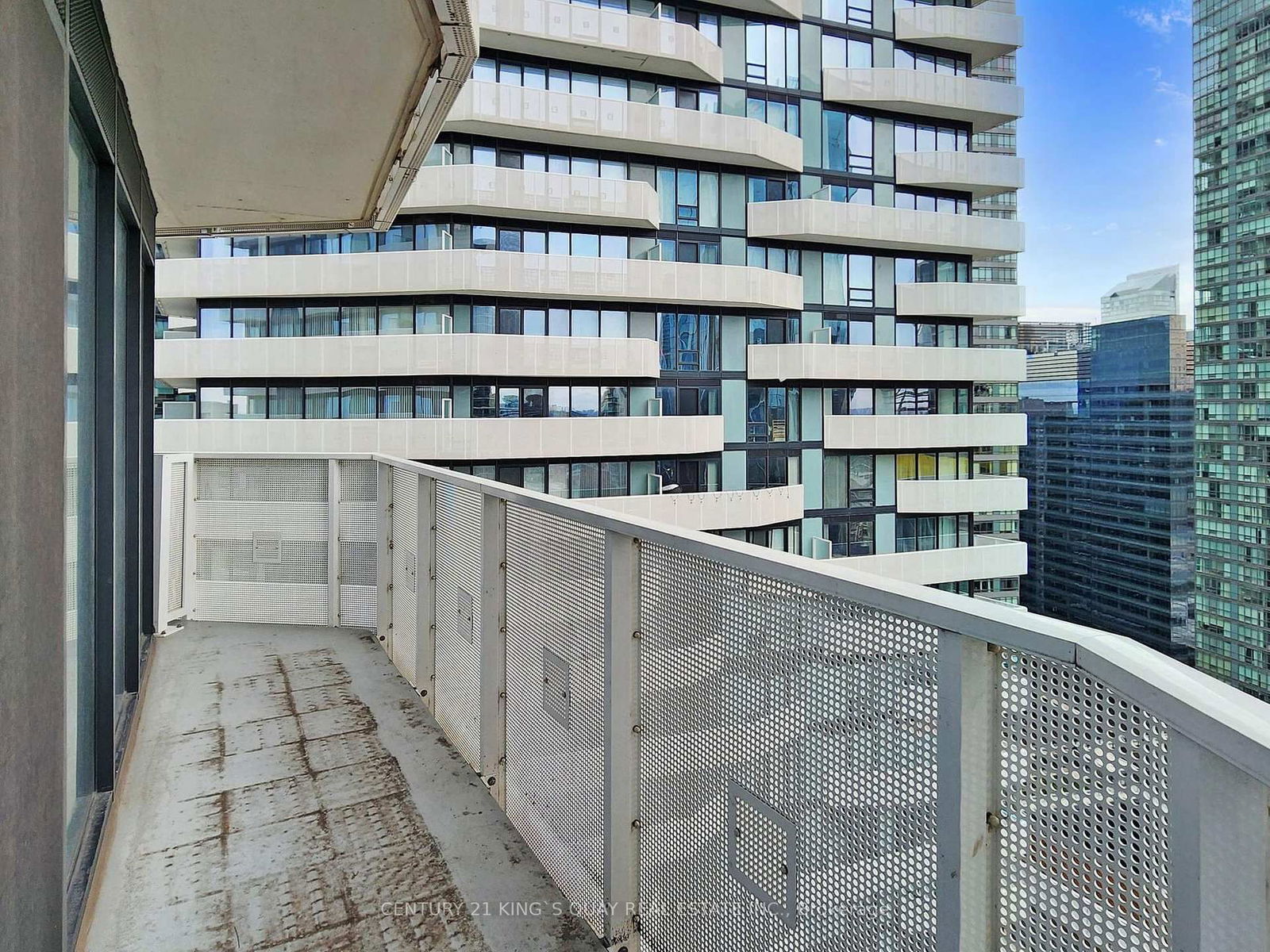 88 Harbour St, unit 3402 for sale