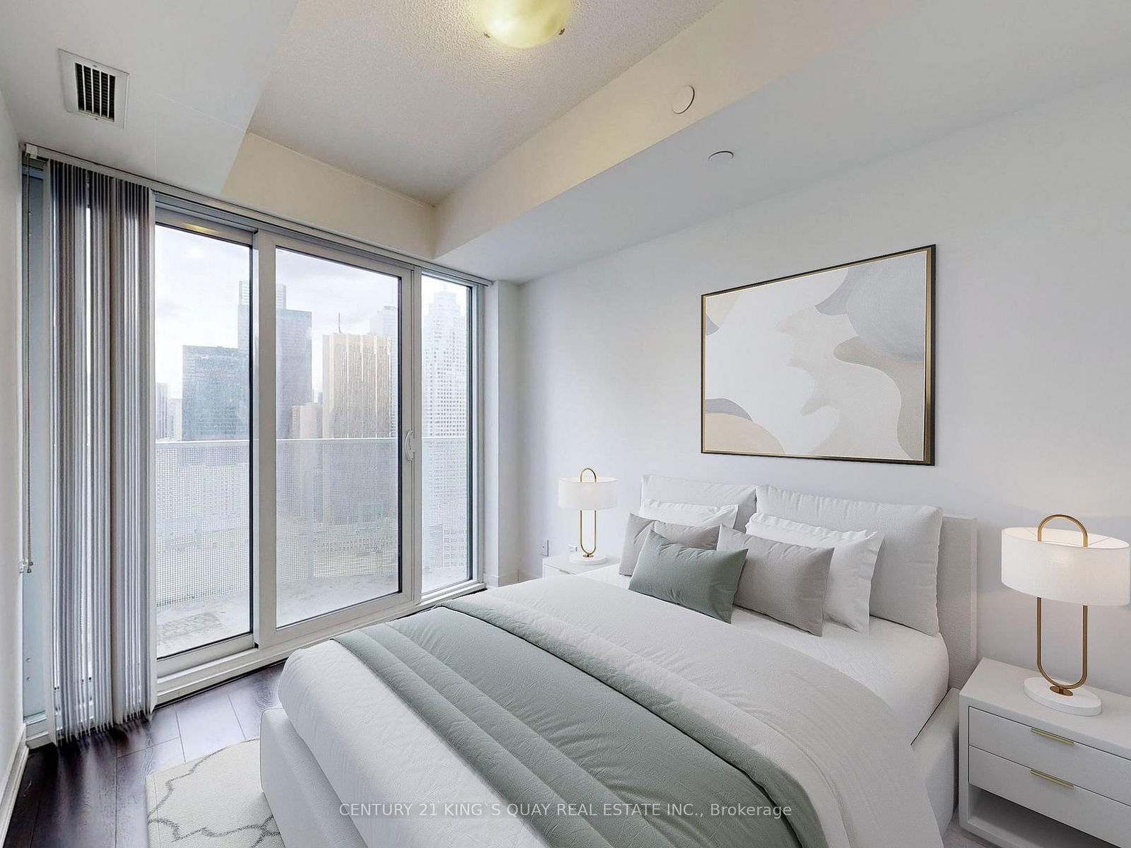 88 Harbour St, unit 3402 for sale