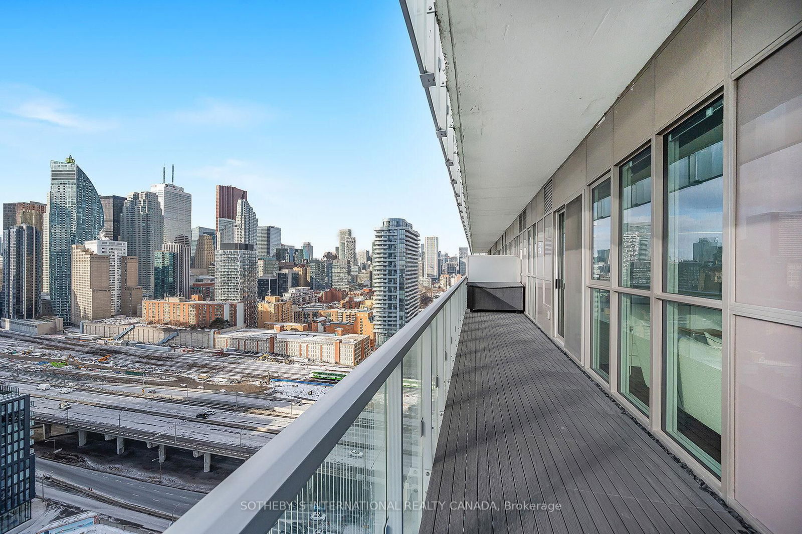 15 Lower Jarvis St, unit 2205 for sale