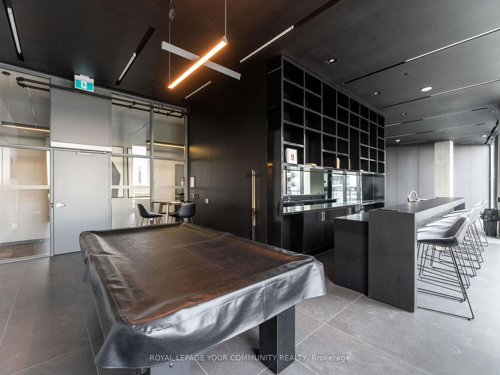 21 Lawren Harris Square, unit 1108 for sale