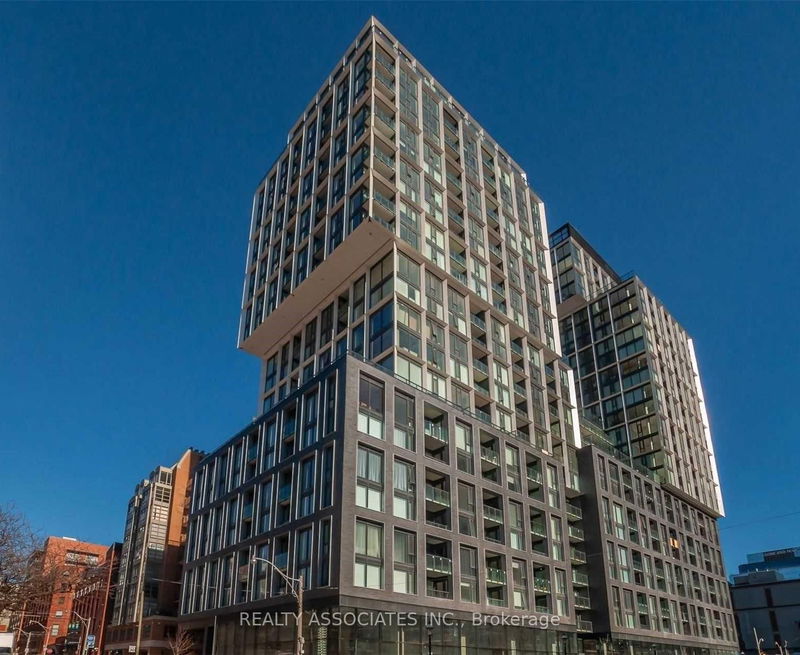 158 Front St E, unit 1816 for rent