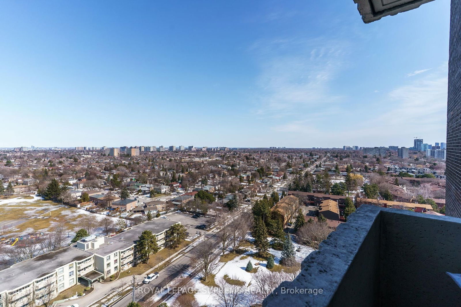 5 Old Sheppard Ave, unit 2004 for sale