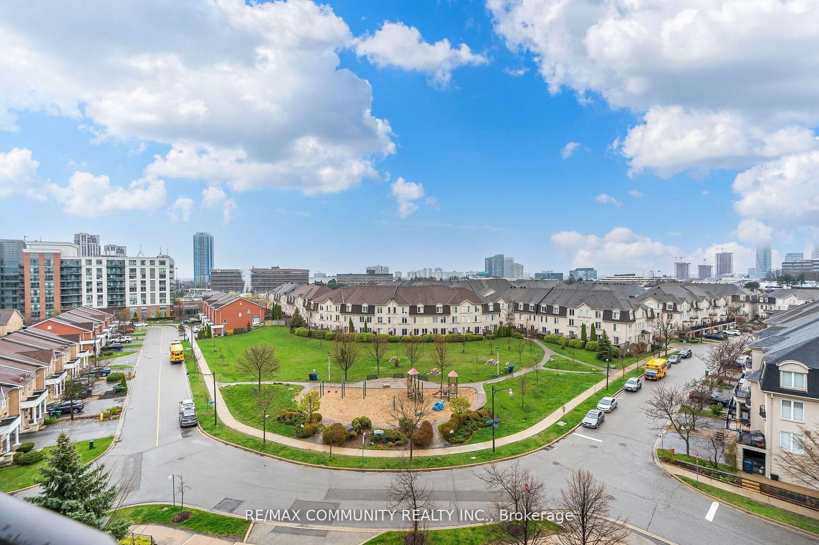 Savoy at Camelot Condos, North York, Toronto