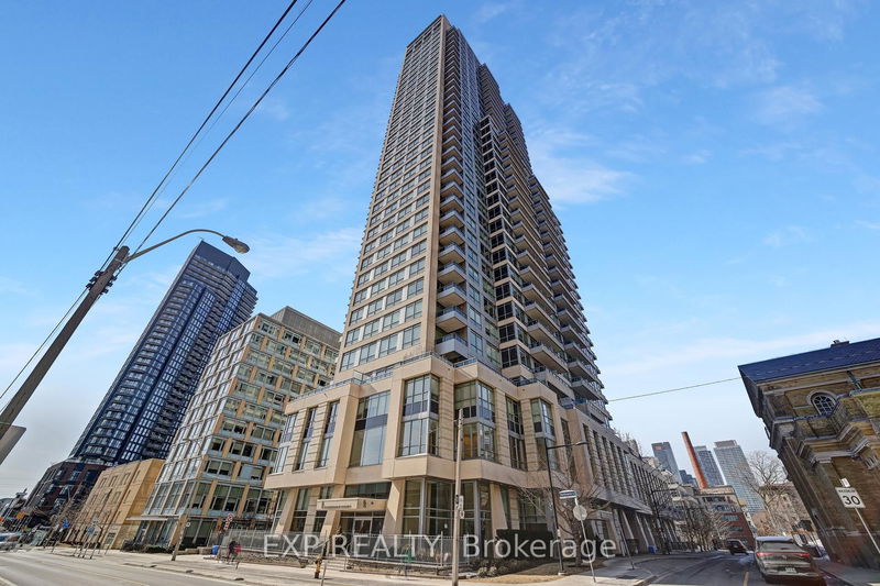 500 Sherbourne St, unit 1810 for rent