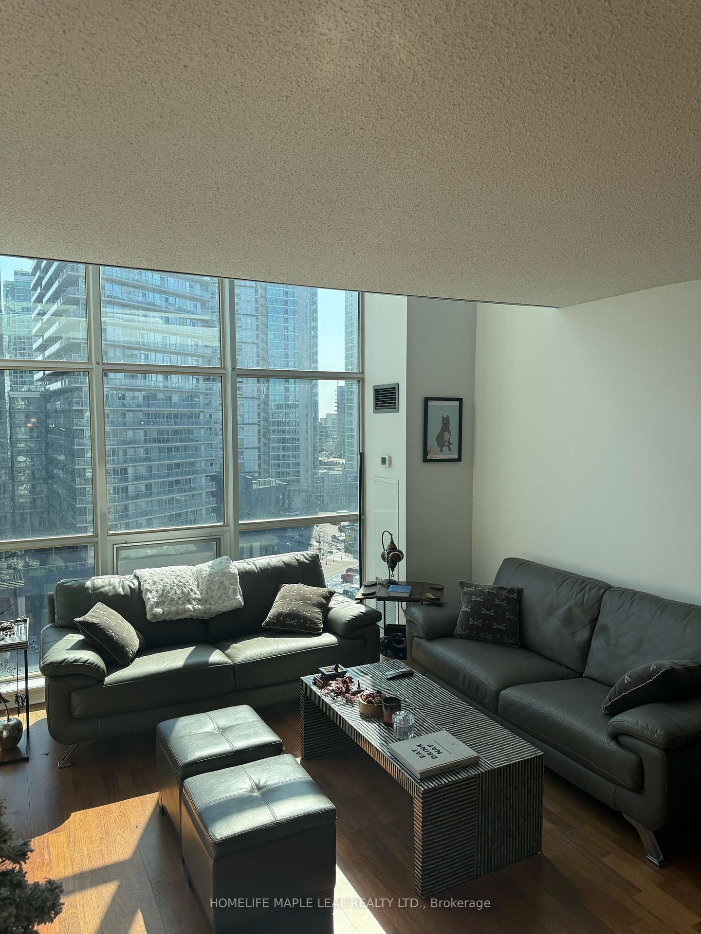 36 Blue Jays Way, unit 921 for rent