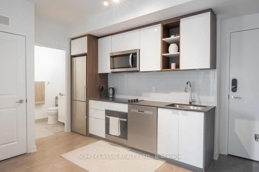 543 Richmond St W, unit 512 for sale