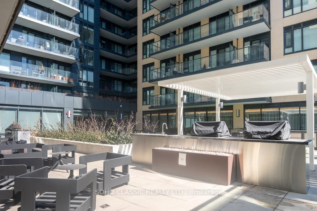 543 Richmond St W, unit 512 for sale