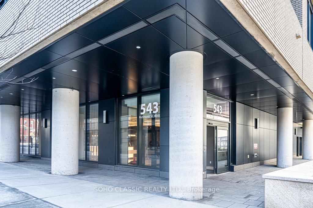 543 Richmond St W, unit 512 for sale