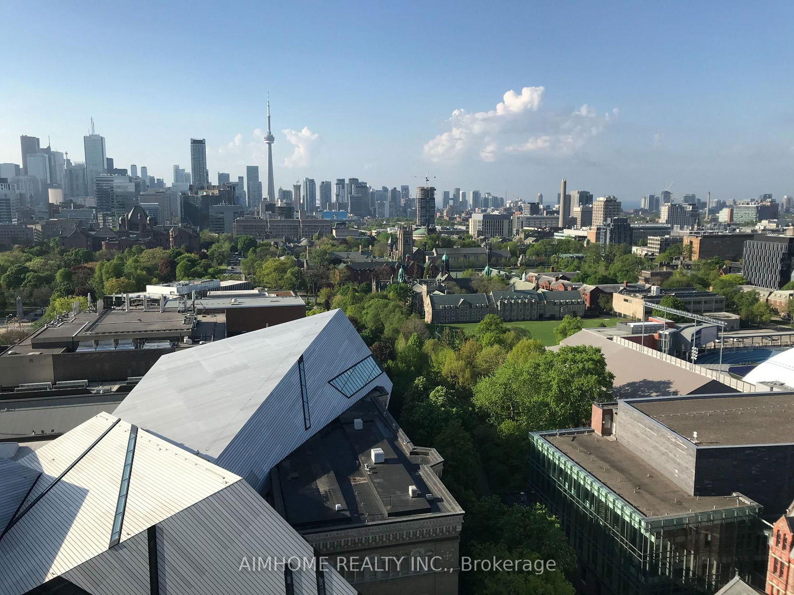 200 Bloor St W, unit 1902 for sale