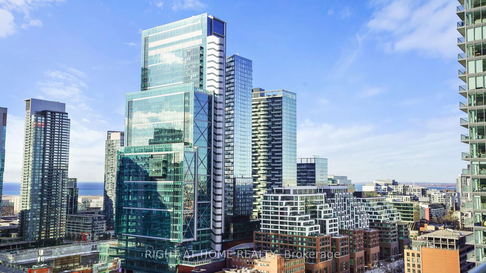 375 King St W, unit 2103 for sale