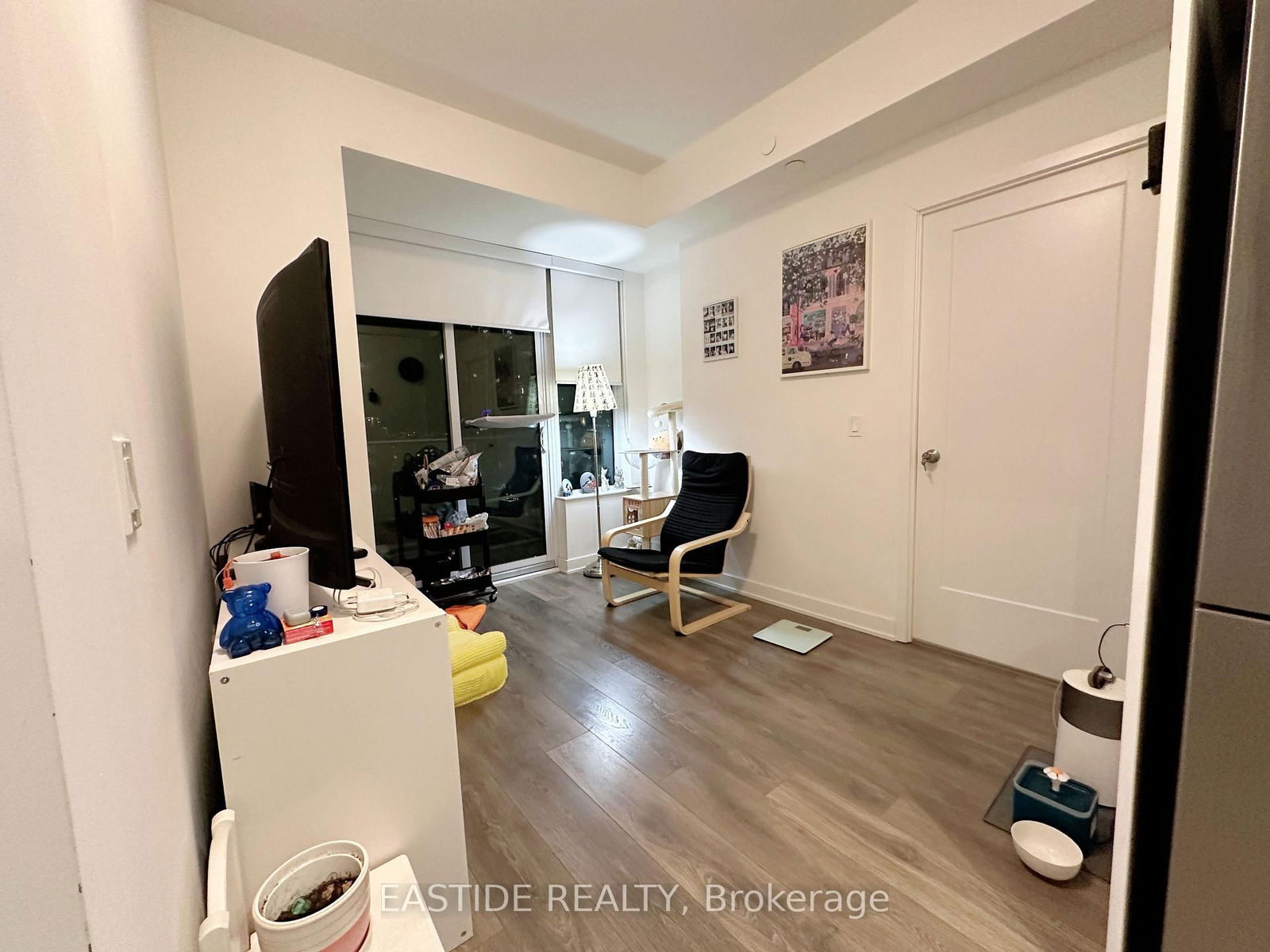 195 Redpath Ave, unit 2906 for rent