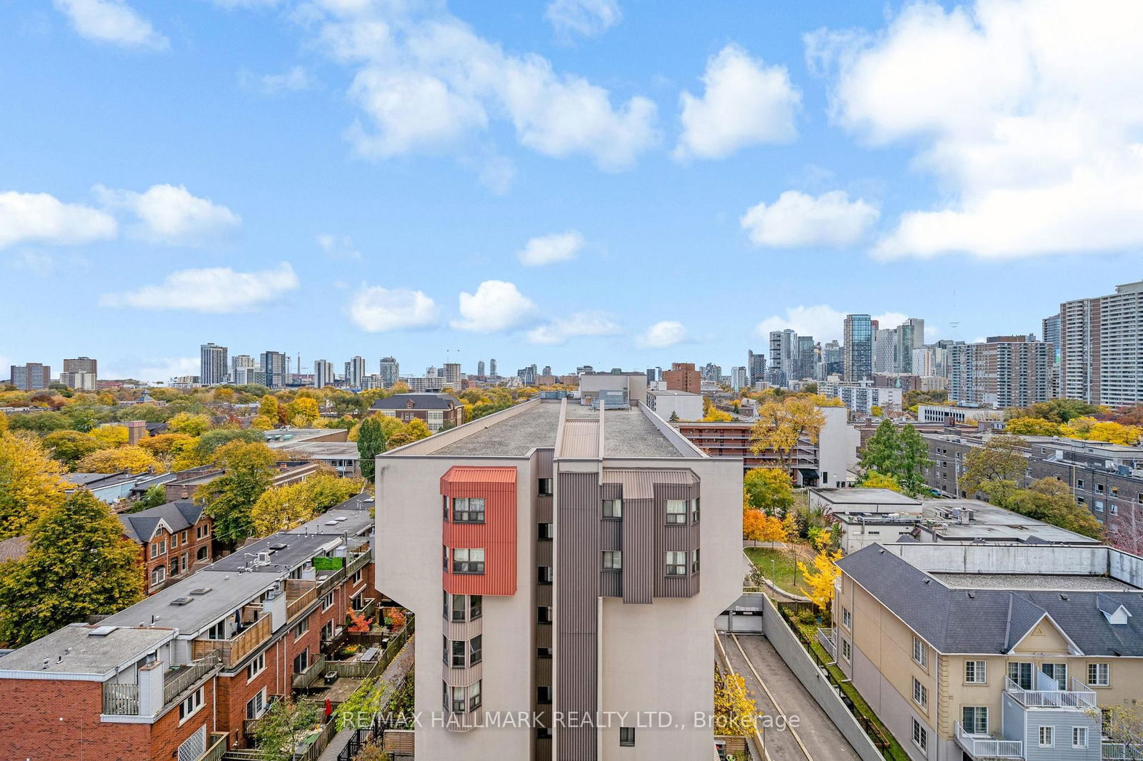 225 Wellesley St E, unit 1002 for sale