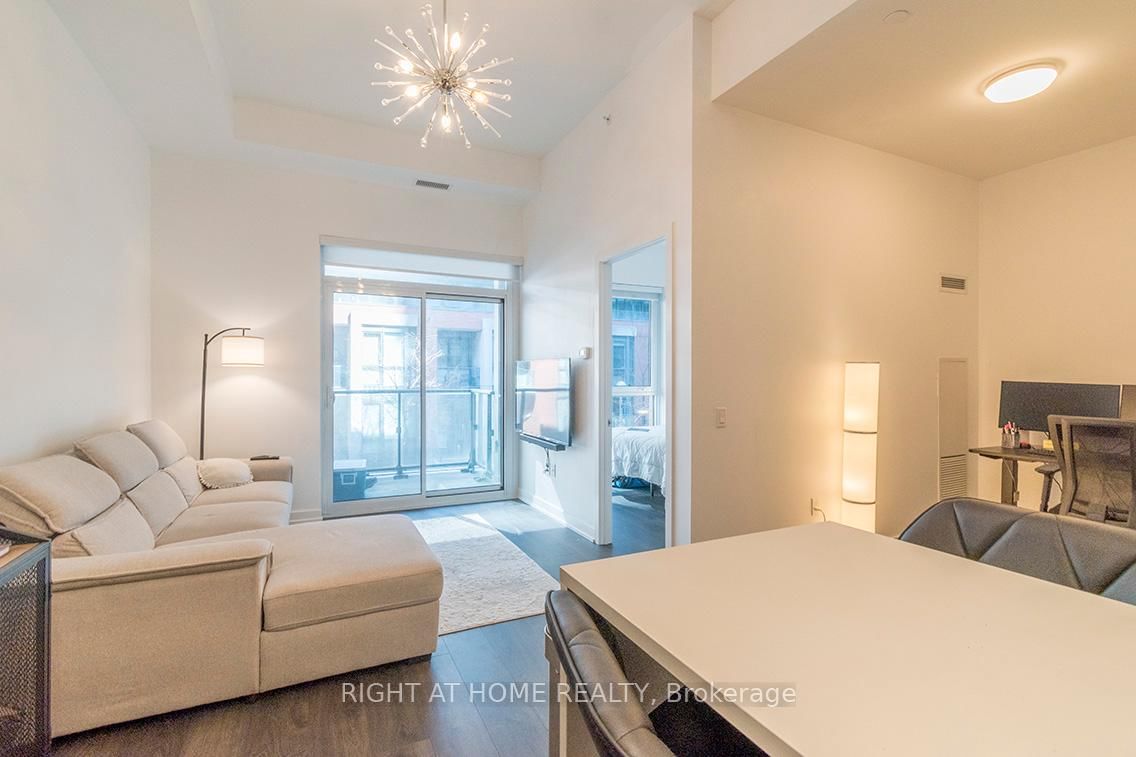 38 Iannuzzi St, unit 216 for rent