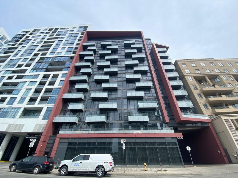 560 Front St W, unit 330 for rent