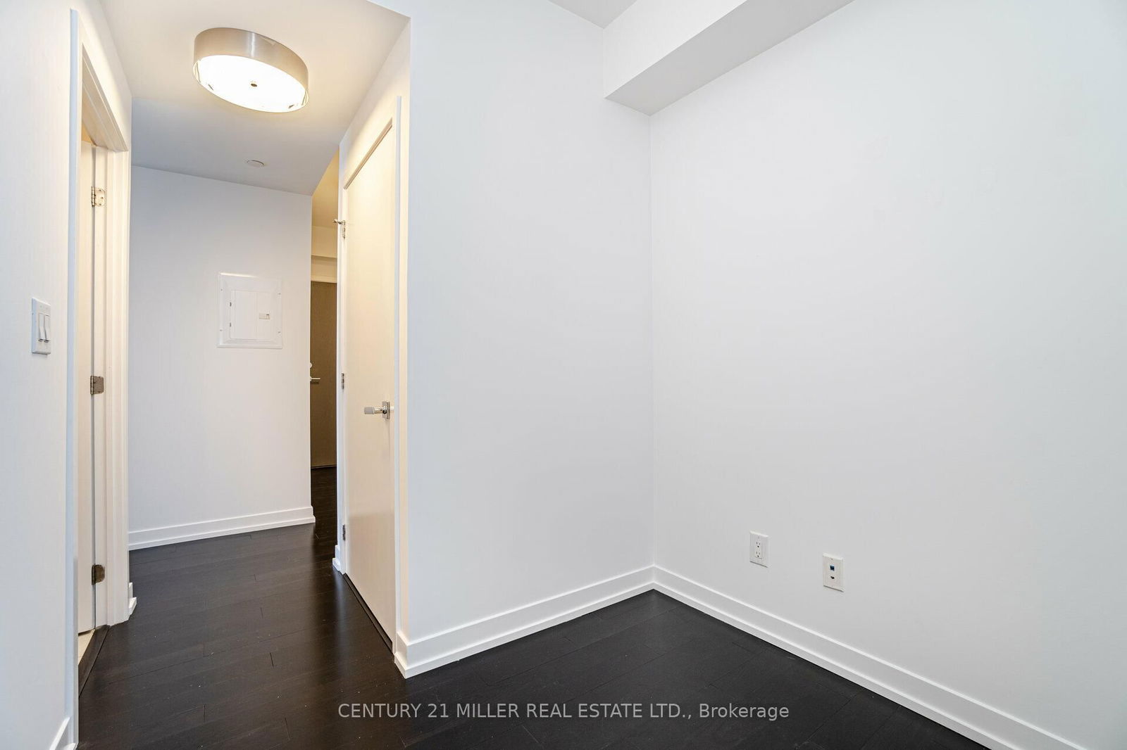 21 Widmer St, unit 3701 for sale