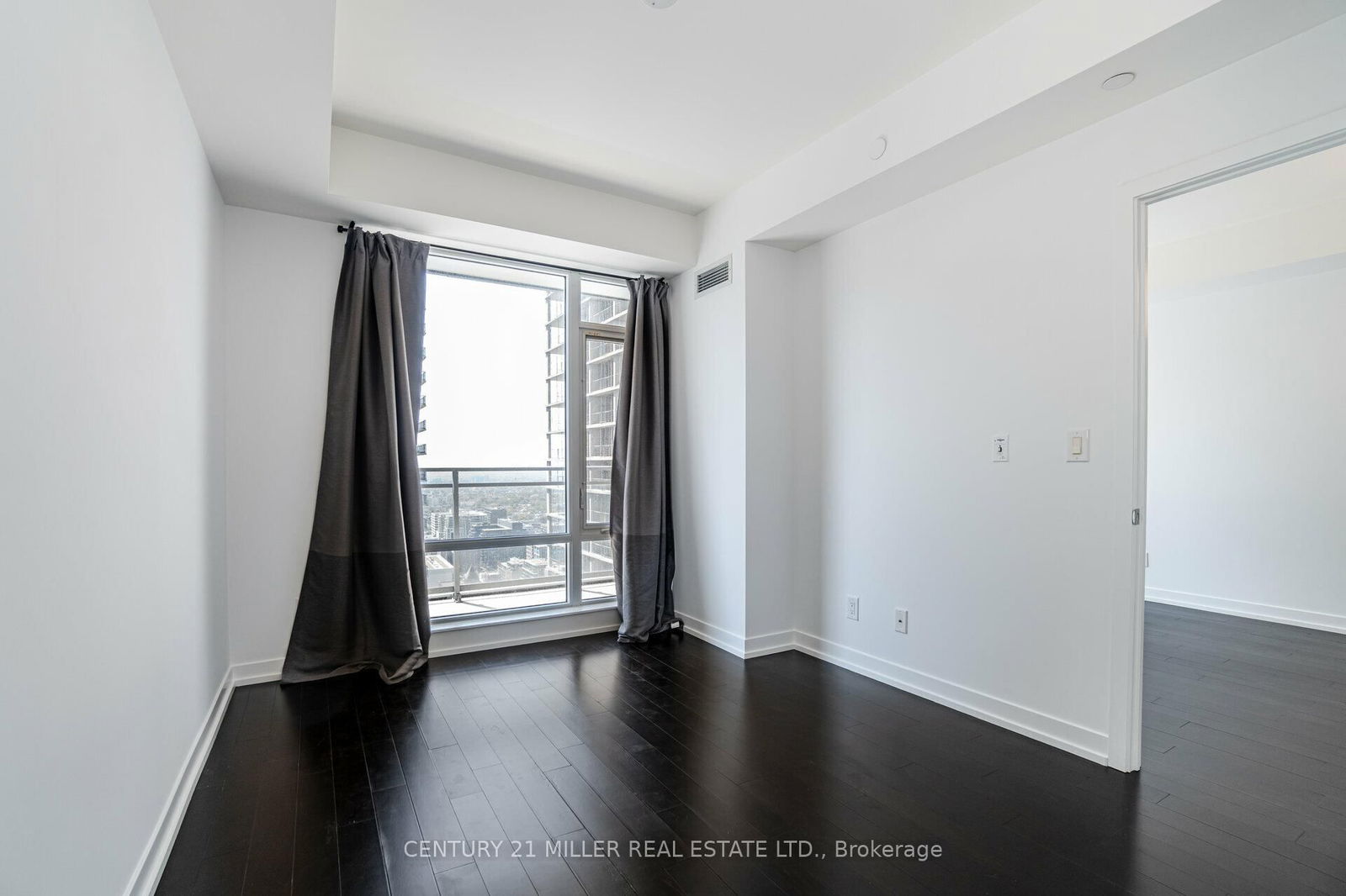 21 Widmer St, unit 3701 for sale