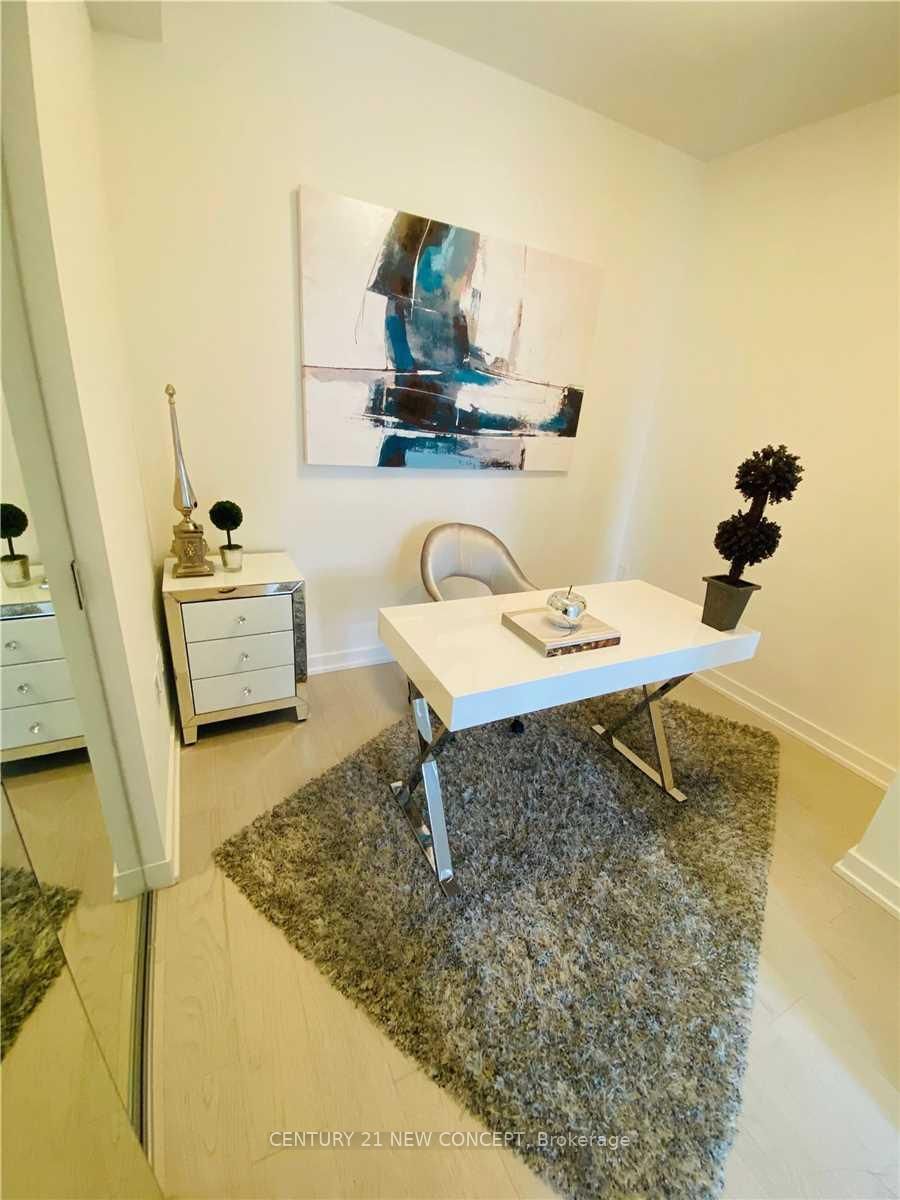 1 Yorkville Ave, unit 605 for rent