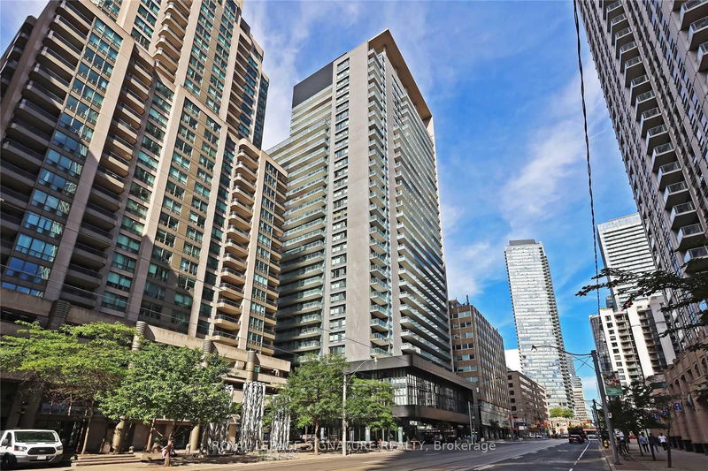 770 Bay St, unit 204 for rent