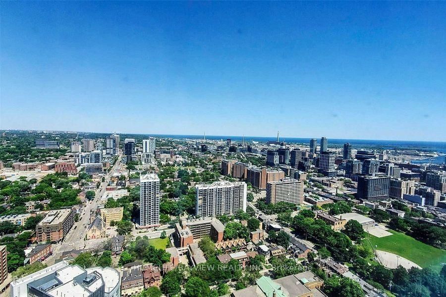 181 Dundas St E, unit 4103 for rent