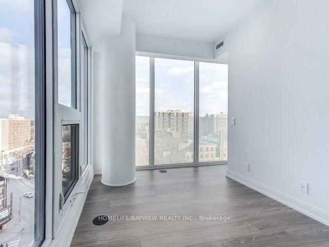 181 Dundas St E, unit 4103 for rent