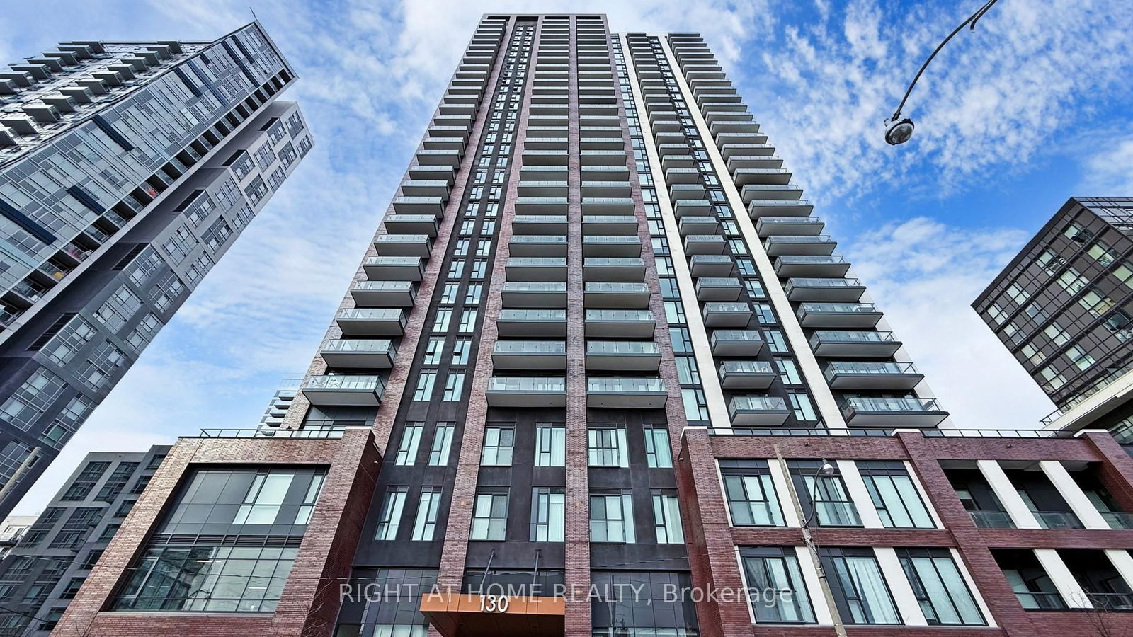 130 River St, unit 1406 for sale