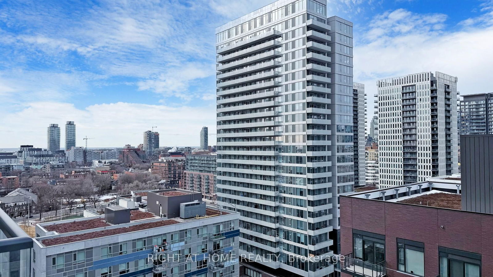 130 River St, unit 1406 for sale