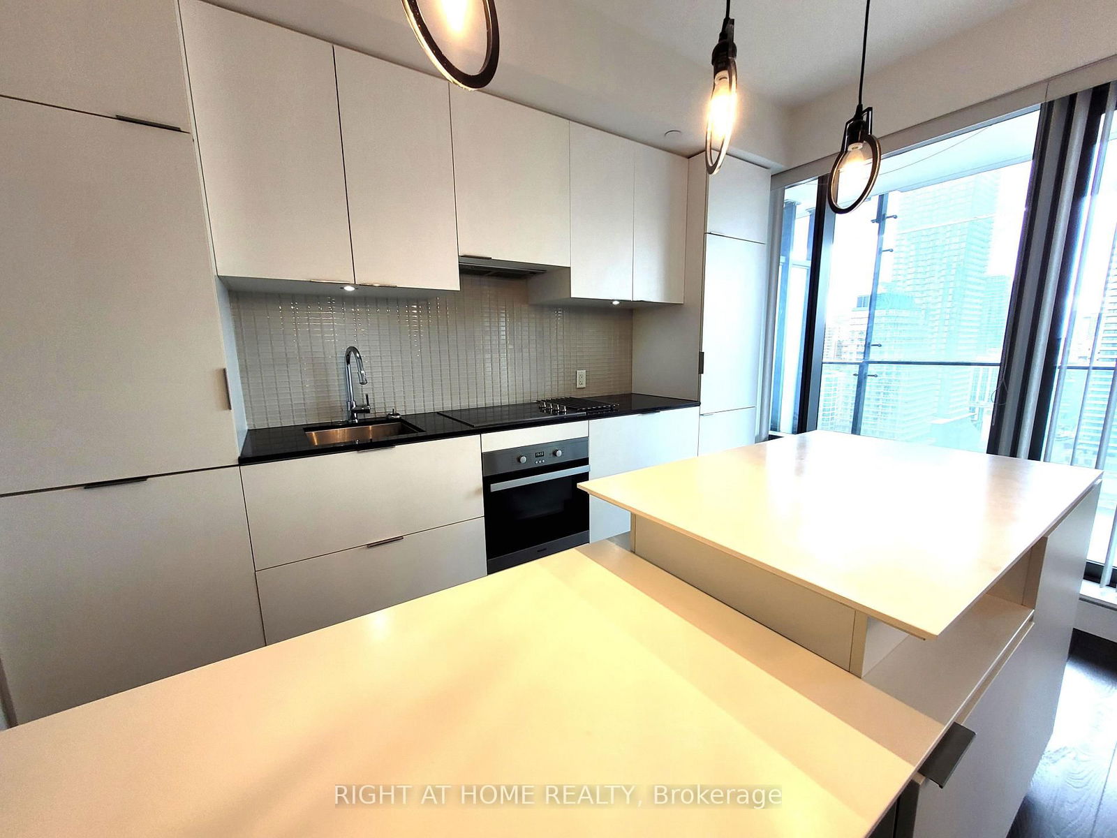 5 St Joseph St, unit 1903 for rent