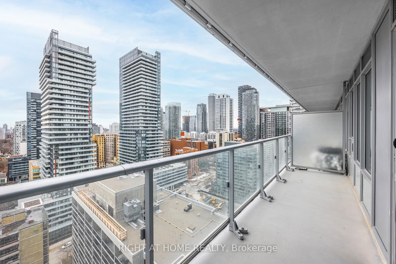 195 Redpath Ave, unit 2305 for sale