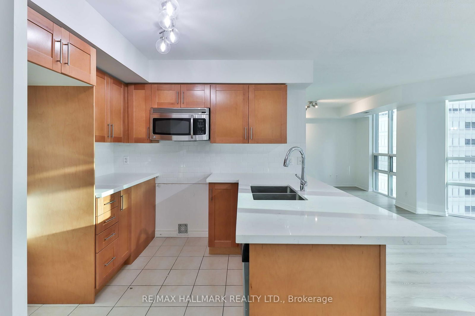 51 Lower Simcoe St, unit 1701 for rent