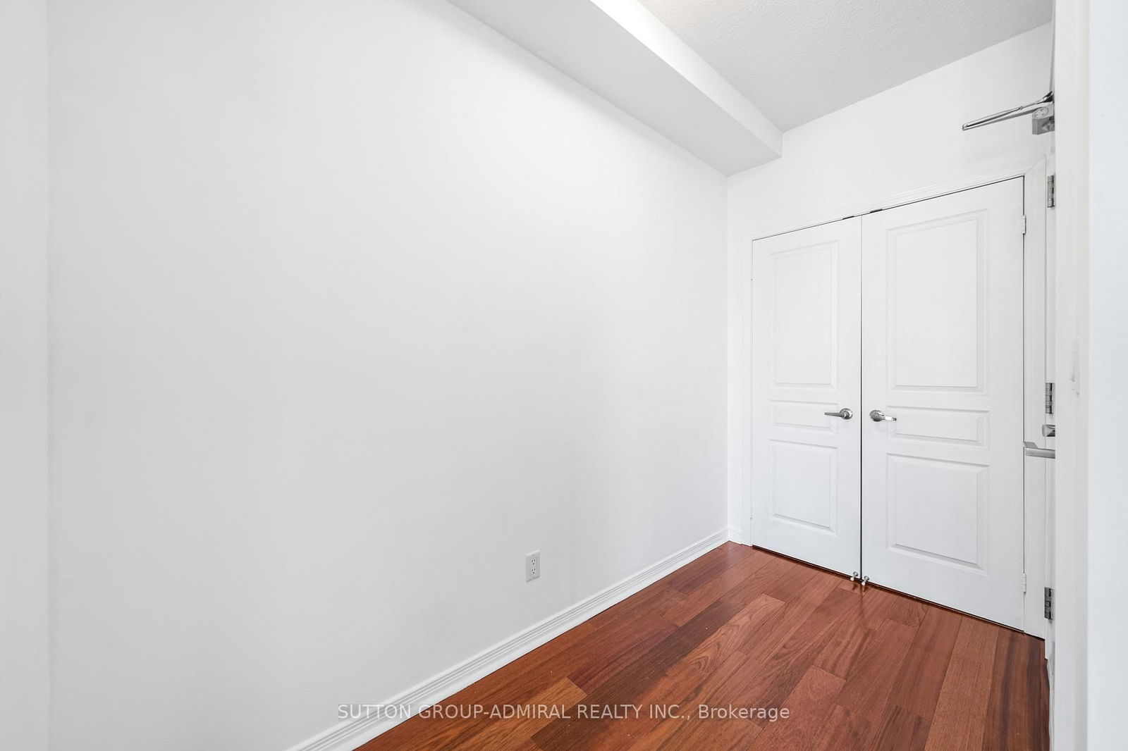 352 Front St W, unit 2317 for sale