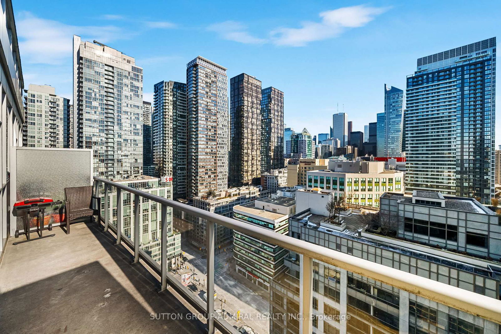 352 Front St W, unit 2317 for sale