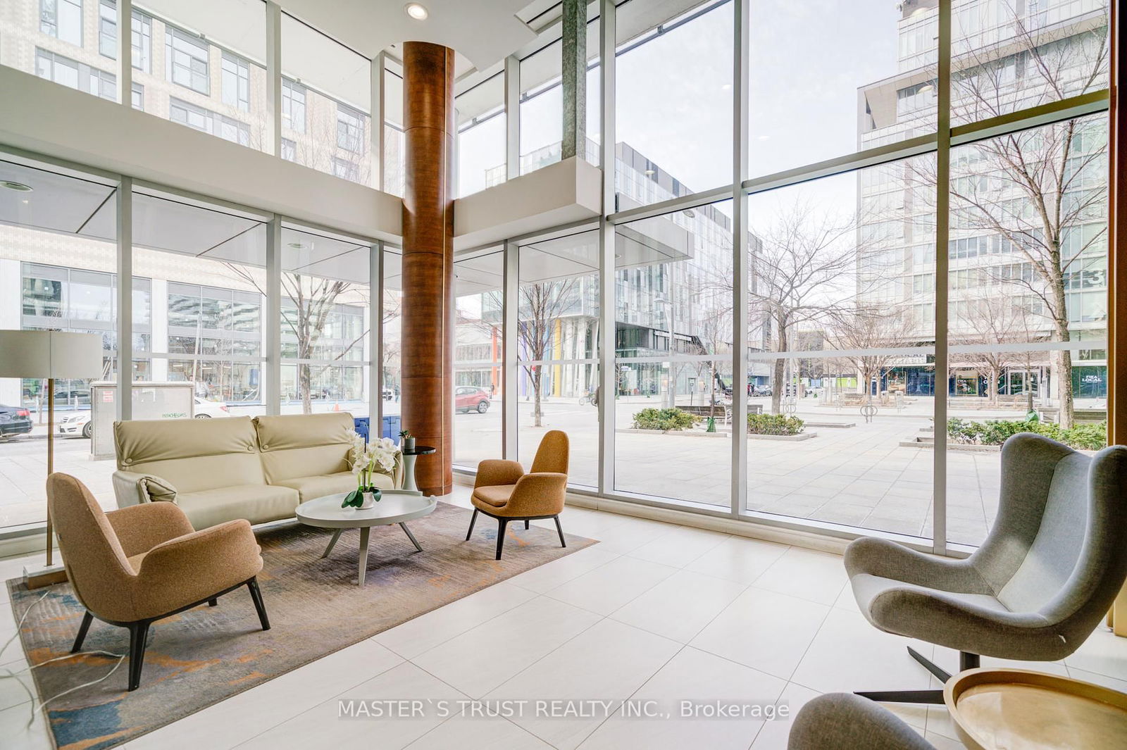 455 Front St E, unit N101 for sale