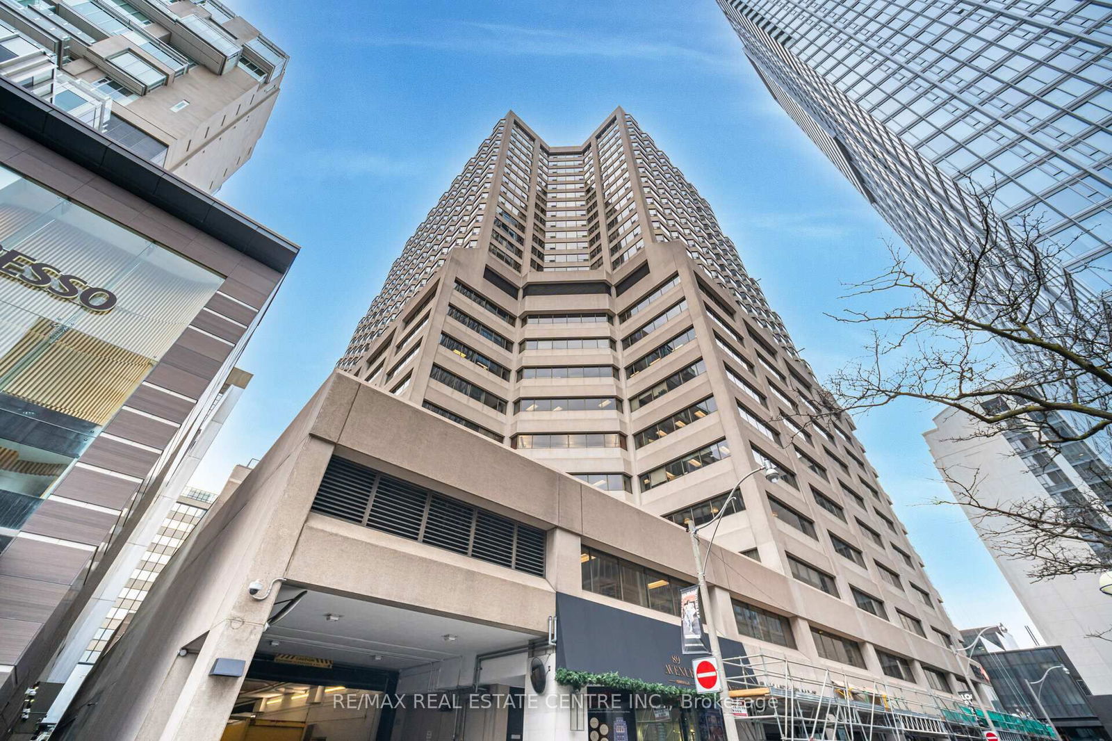 175 Cumberland St, unit 2201 for sale