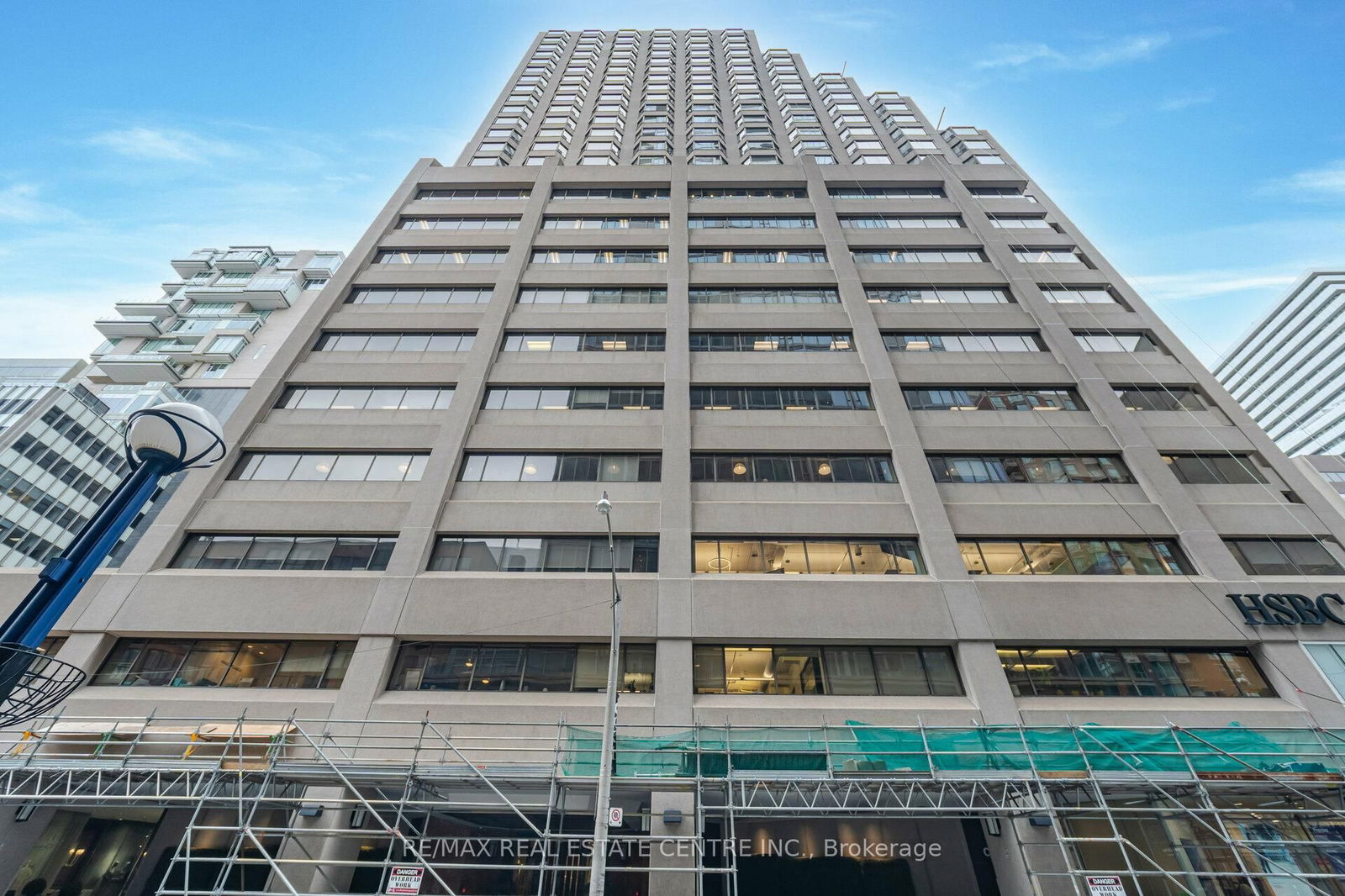 175 Cumberland St, unit 2201 for sale