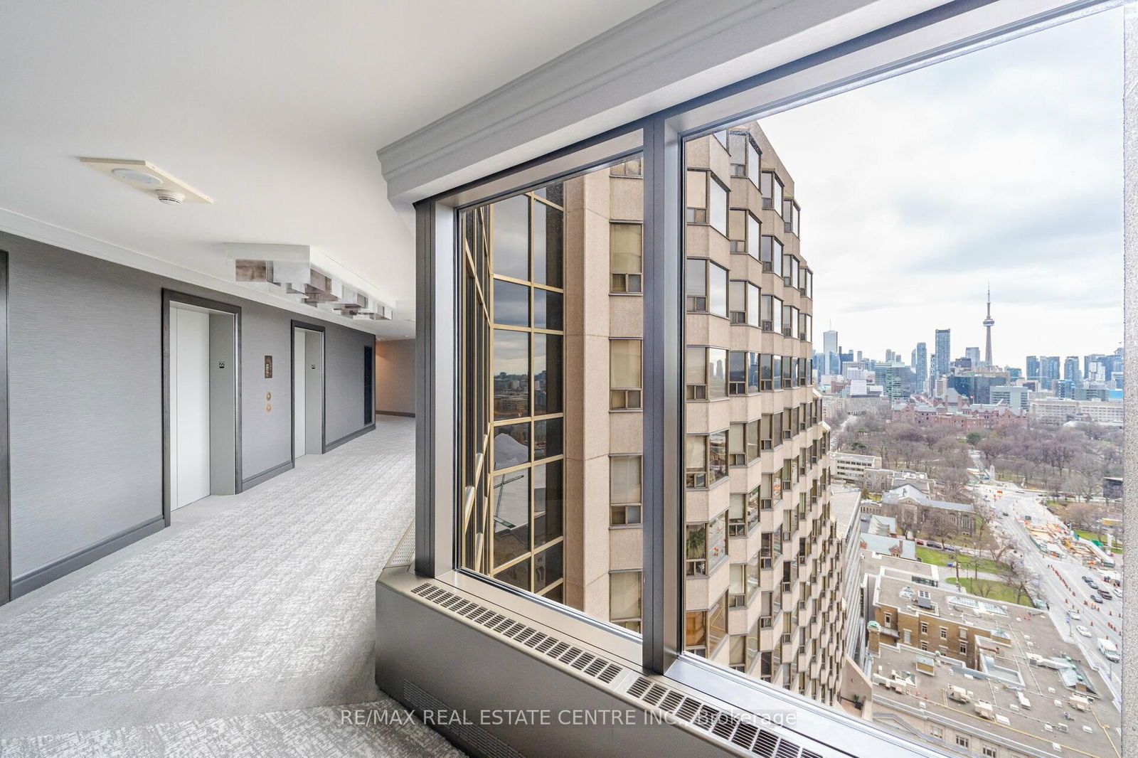 175 Cumberland St, unit 2201 for sale