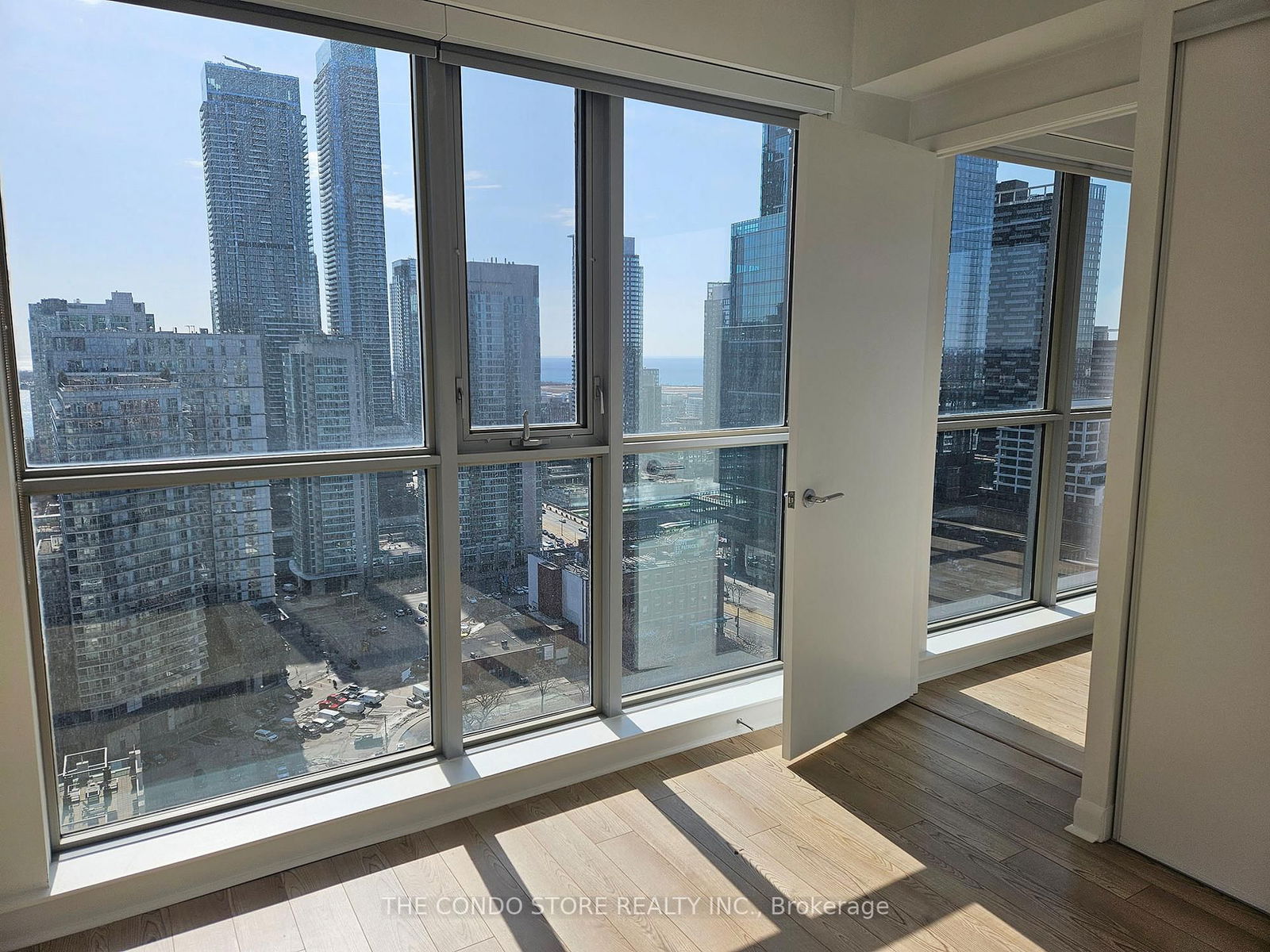 375 King St W, unit 2502 for rent