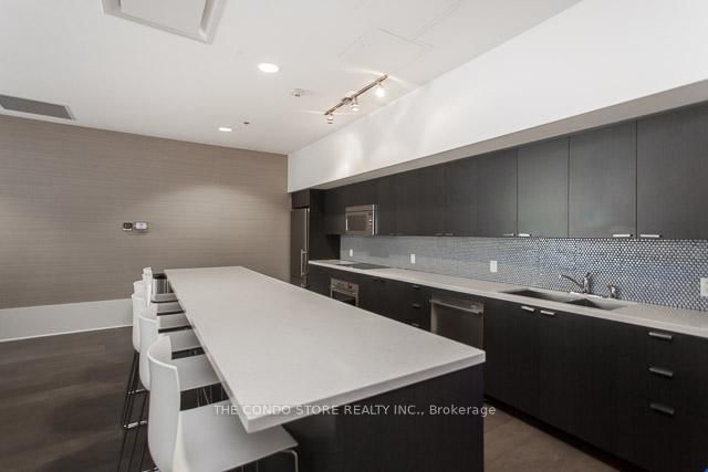 375 King St W, unit 2502 for rent