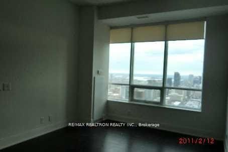 21 Balmuto St, unit 3202 for rent