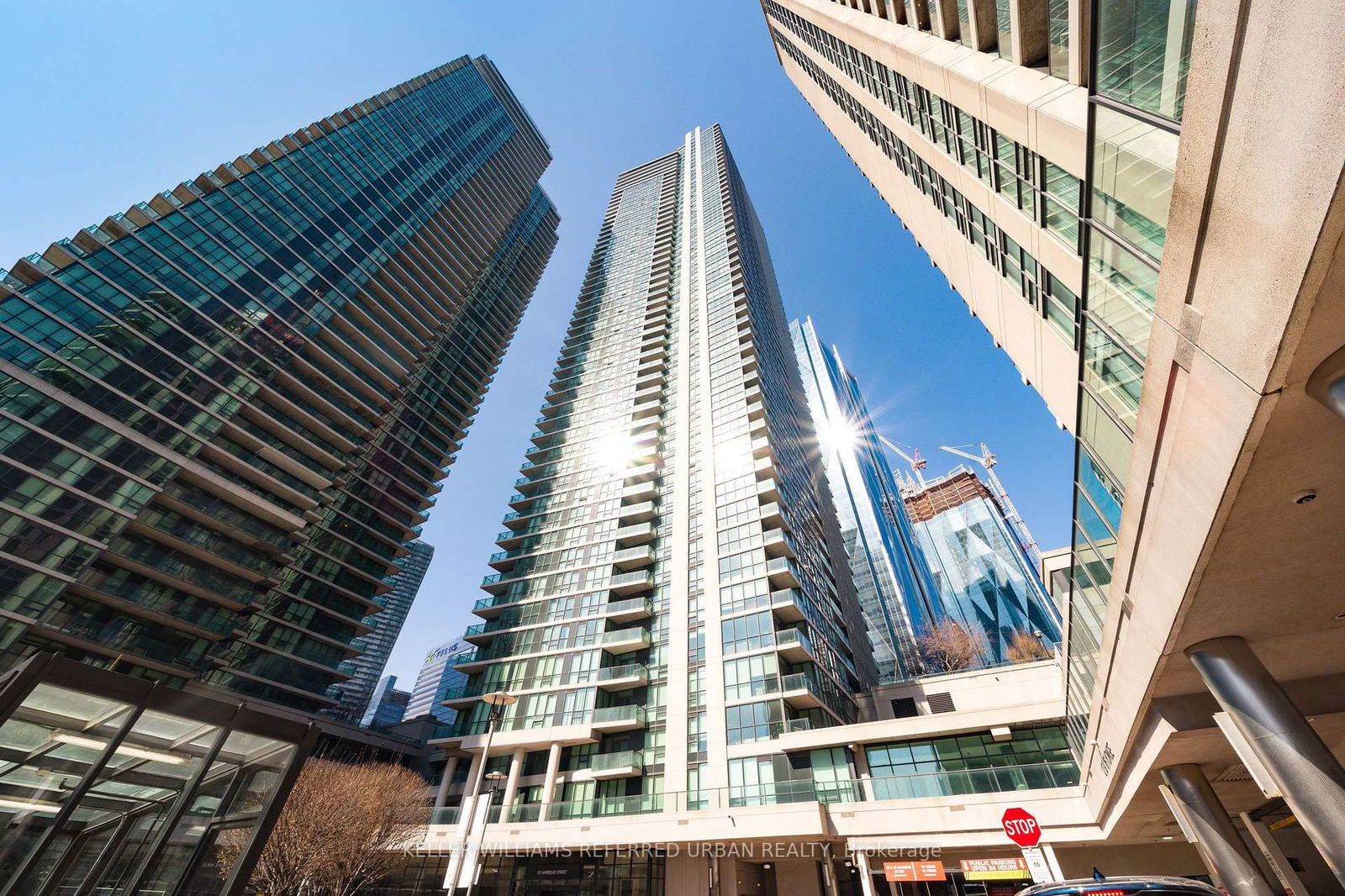 16 Harbour St, unit 5304 for sale