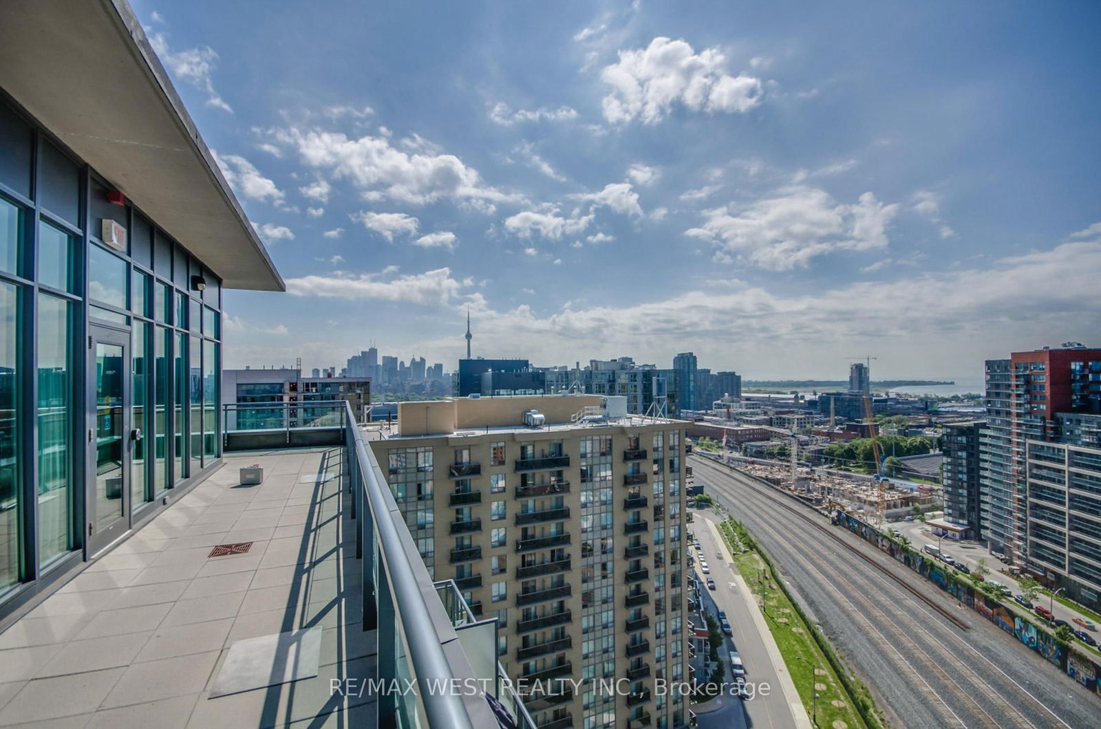 1171 Queen St W, unit 1801 for rent