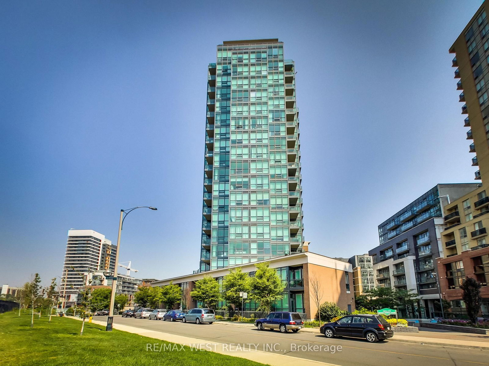 1171 Queen St W, unit 1801 for rent