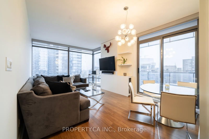 18 Yorkville Ave, unit 1507 for rent