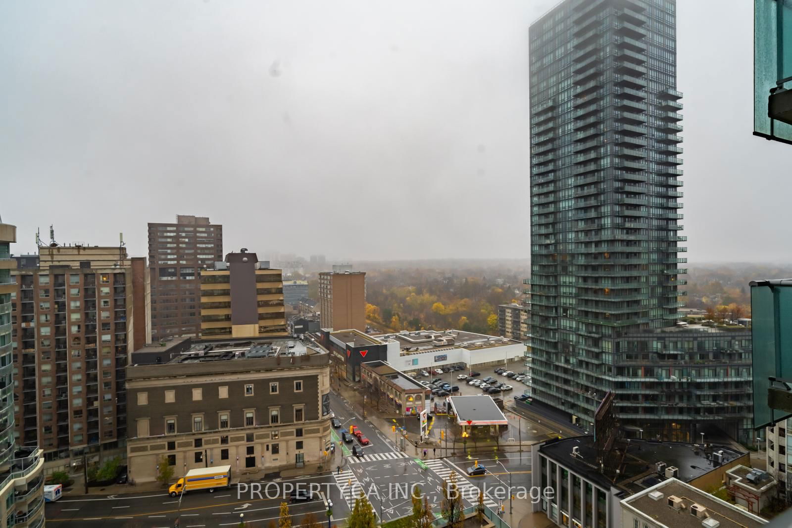 18 Yorkville Ave, unit 1507 for rent