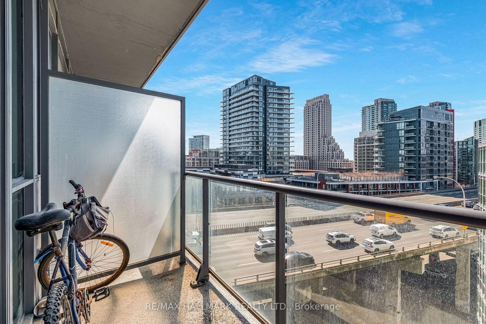 169 Fort York Blvd, unit 913 for sale