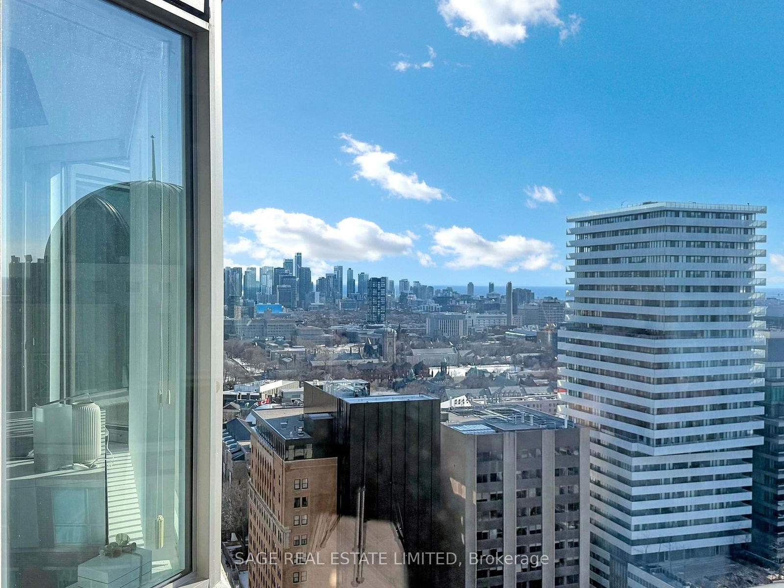 155 Yorkville Ave, unit 3016 for sale